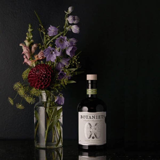 Botanica Gin Original 0,0% Sanzalc, cantina analcolica per adulti disinibiti