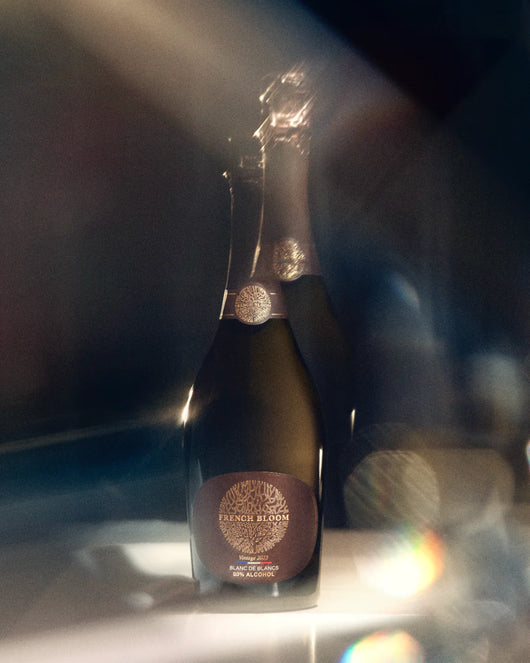 Spumante francese Bloom La Cuvée Vintage 2022 senza alcool 0,0% Sanzalc, cantina analcolica per adulti disinibiti