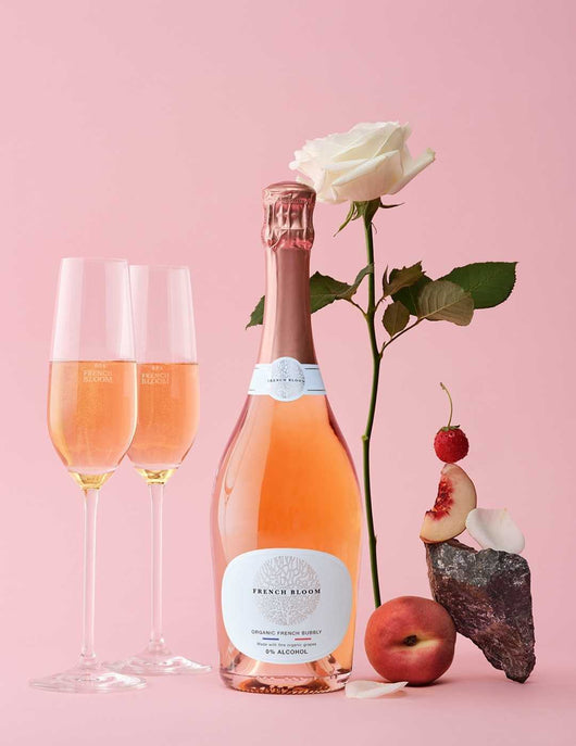 Effervescente French Bloom rosé 0,0% senza alcool Sanzalc, cantina analcolica per adulti disinibiti