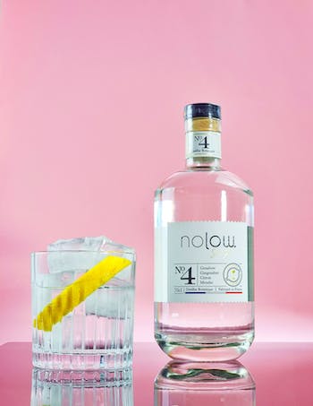 NOLOW Gin analcolico N°4 🥂 Sanzalc, la cantina senza alcool e senza complessi
